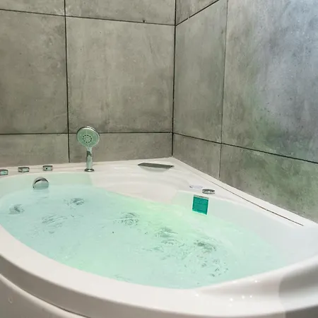 Lavie Maison Eiffel Ac Hot Tub דירה פריז
